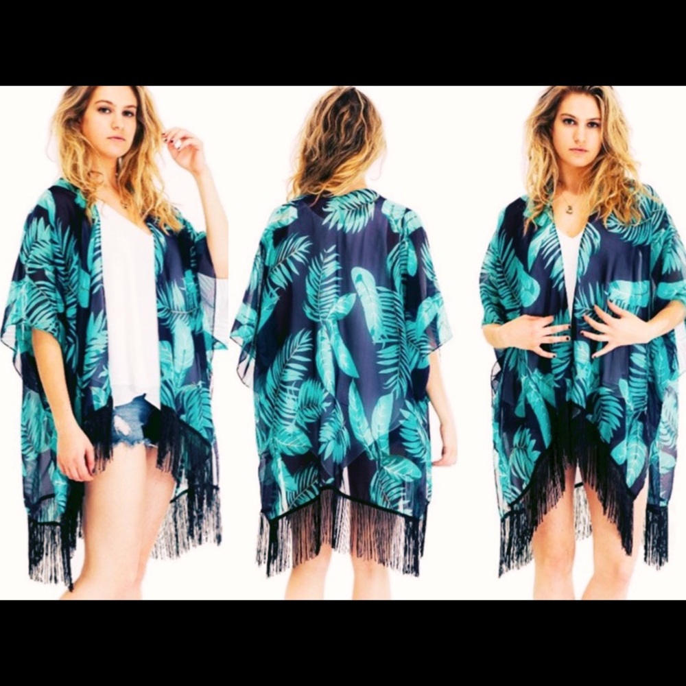 PALMS IN PARADISE KIMONO